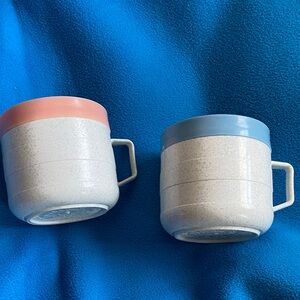 Cornish Thermo-Coffee Cups Set 1960’s Vintage